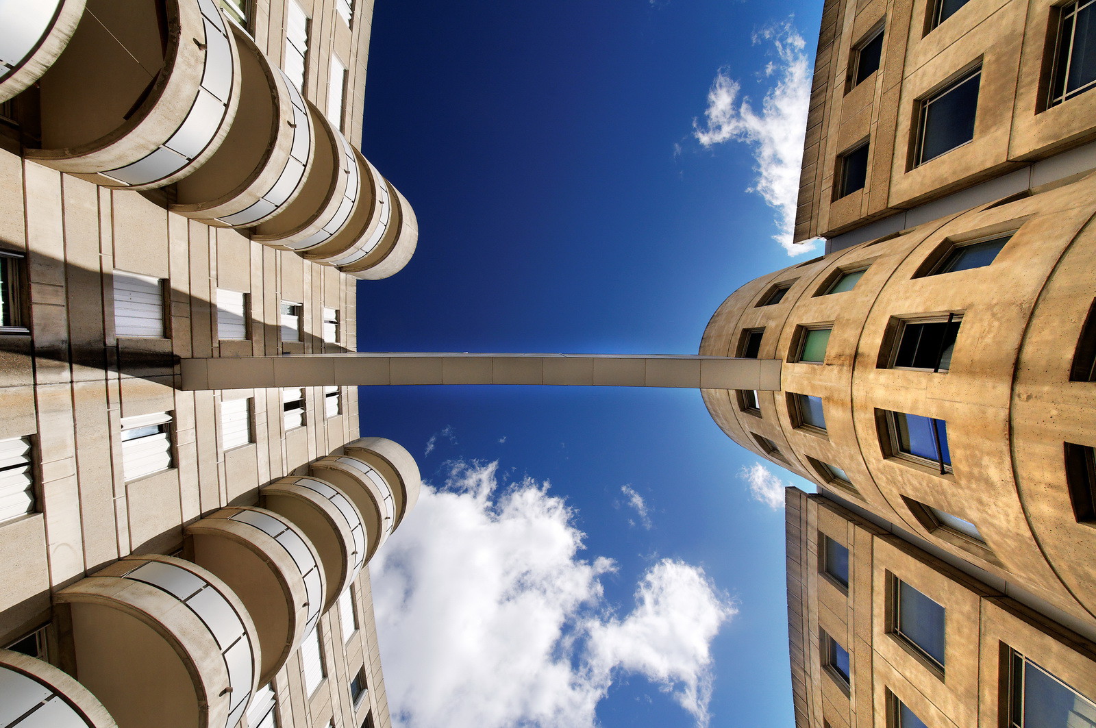 Résidence le Colisée, Nimes juin 2010.