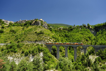 Le train des Pignes à Méailles (04), juillet 2011, série réalisée pour le Conseil régional PACA
