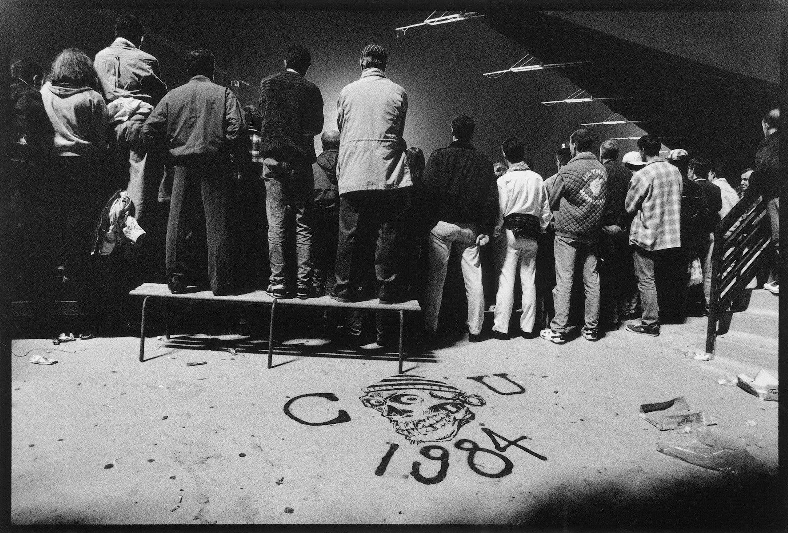 Des membres du groupe des ultras pendant le match contre Nantes - saison 1996 1997